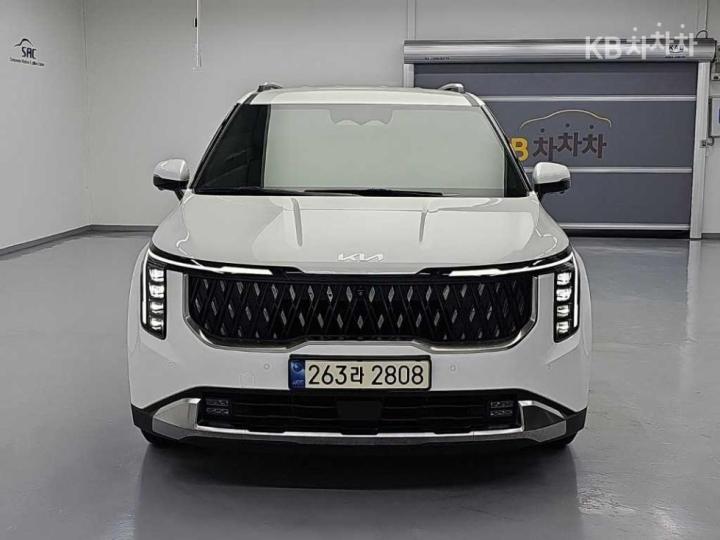 Kia Carnival — miniaturë 2