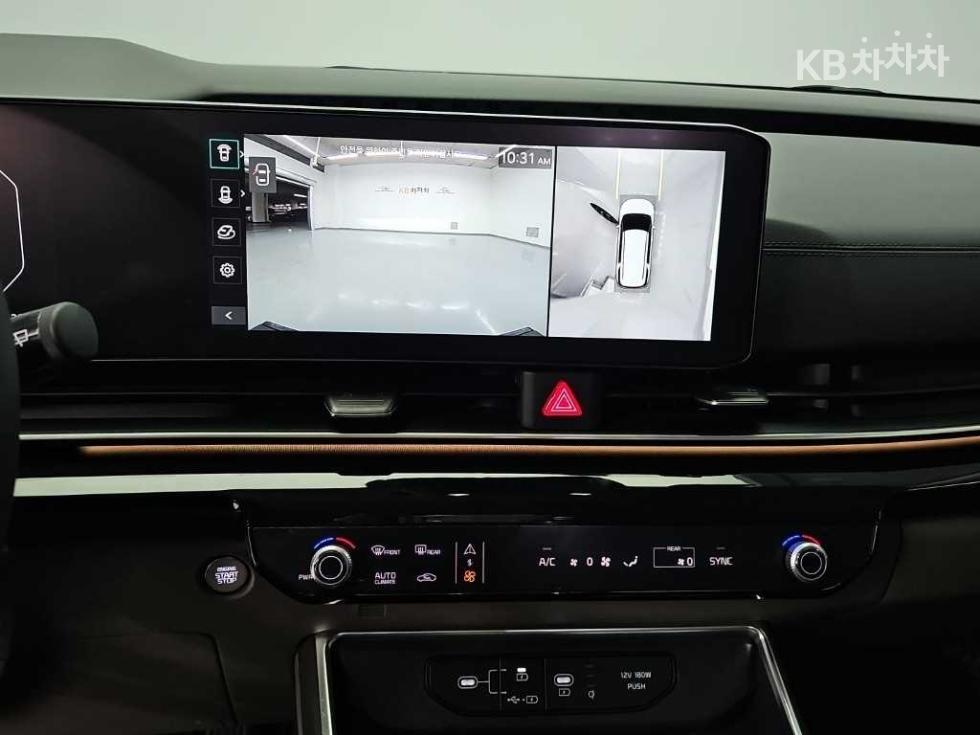 Kia Carnival — miniaturë 10