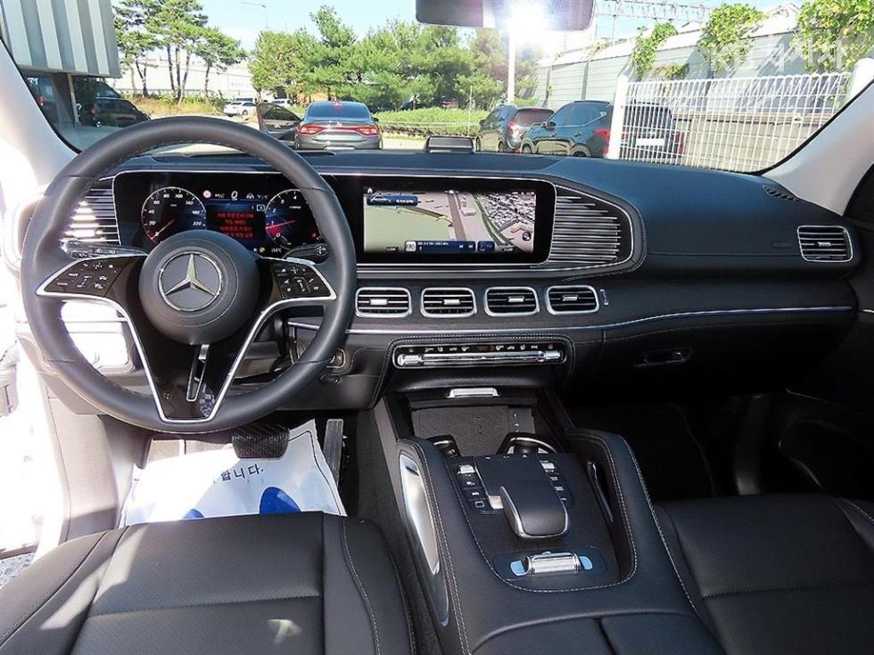 Mercedes-Benz GLE — miniaturë 7
