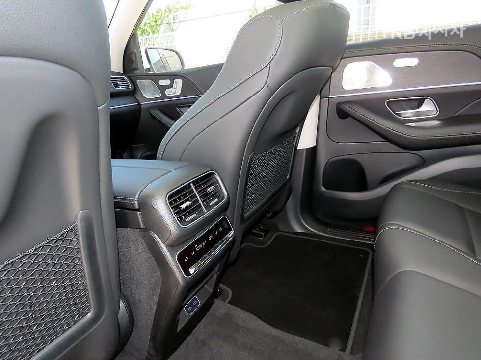 Mercedes-Benz GLE — miniaturë 15