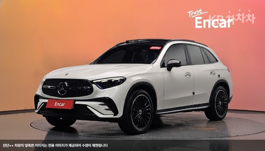 Mercedes-Benz GLC-Class BASE MODEL — фото 1