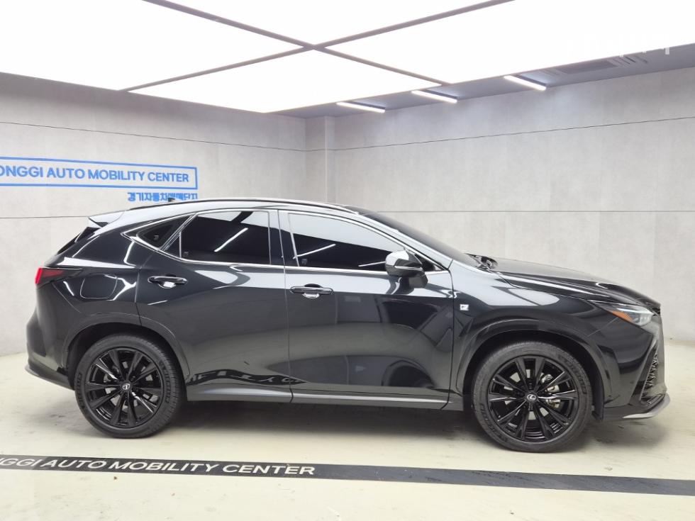 Lexus NX F SPORT — фото 2