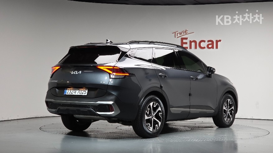 Kia Sportage Signature Gravity — фото 2