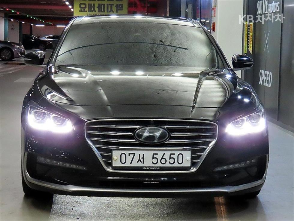 Hyundai Grandeur Special — фото 2