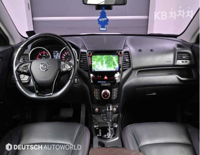 SsangYong Tivoli — miniaturë 6
