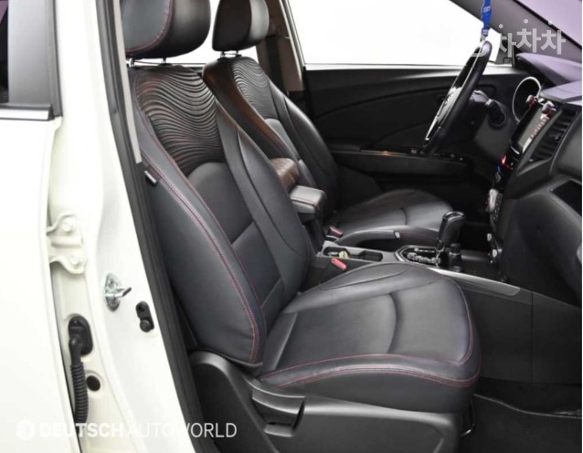 SsangYong Tivoli — miniaturë 10