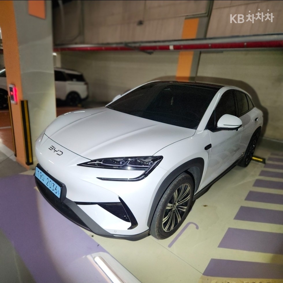 BYD Sealion 07 EV — miniaturë 2