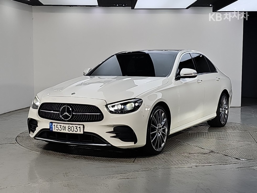 Mercedes-Benz E-Class AMG Line — фото 1