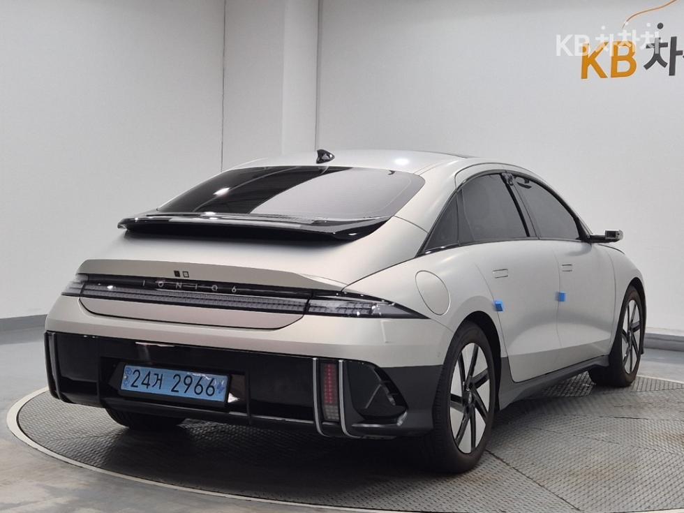 Hyundai IONIQ 6 PRESTIGE — фото 3