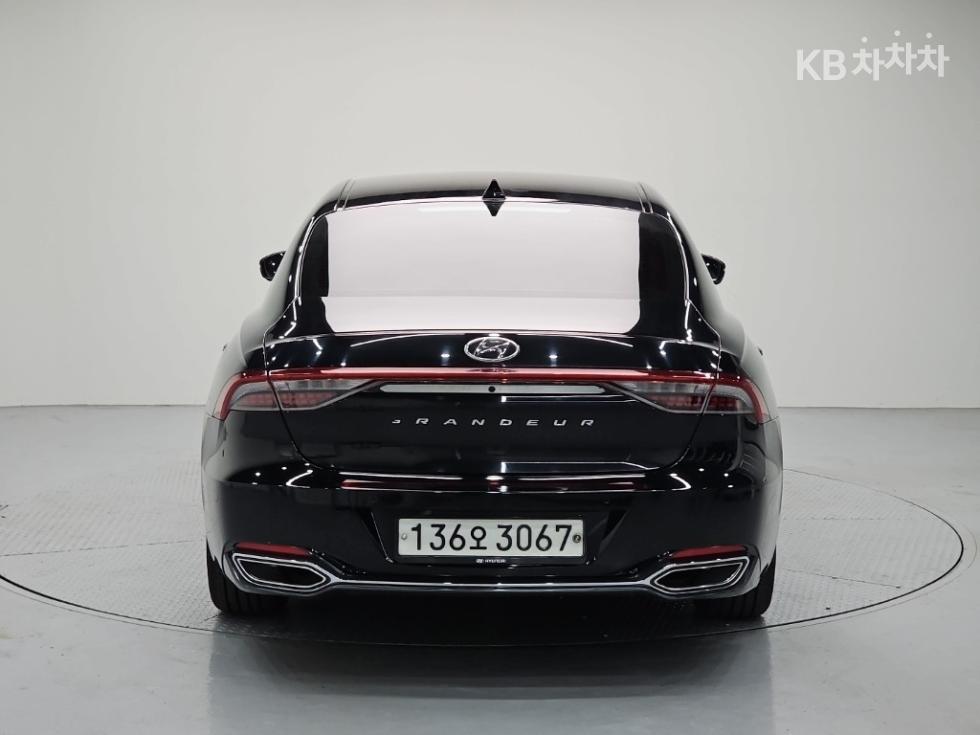 Hyundai Grandeur EXCLUSIVE — фото 3