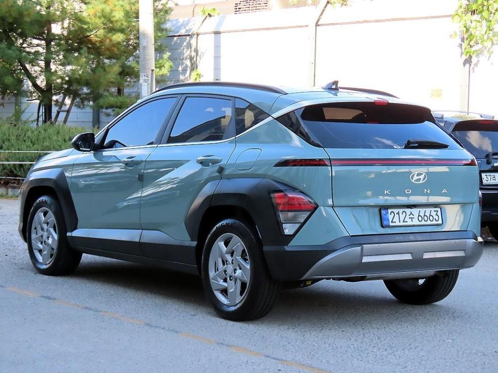 Hyundai Premium — фото 3