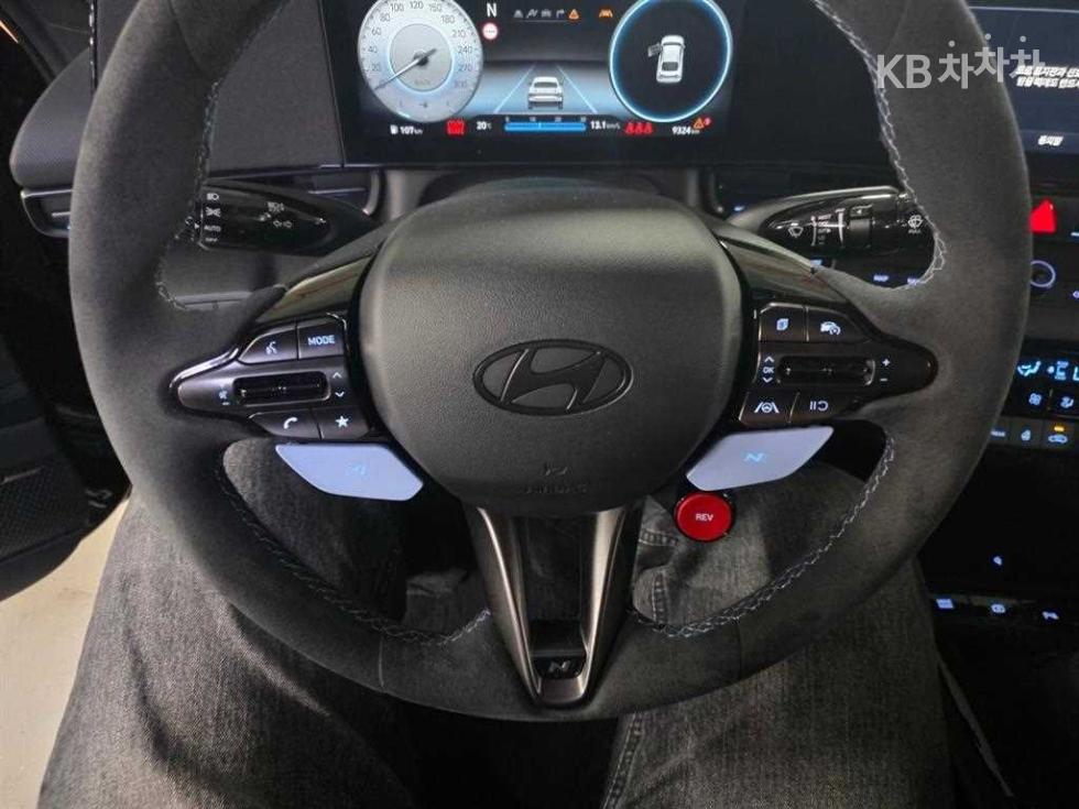 Hyundai Elantra — miniaturë 6
