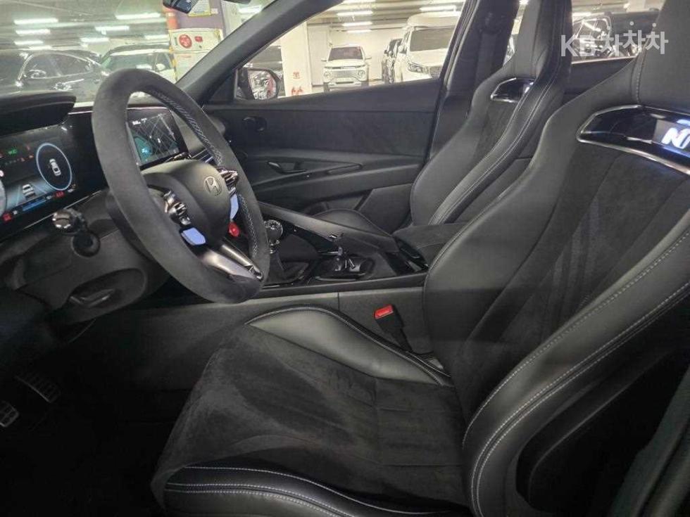 Hyundai Elantra — miniaturë 12