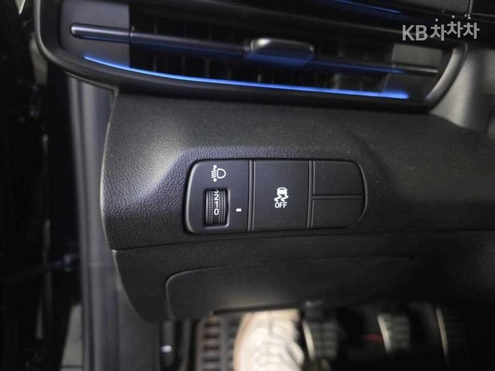 Hyundai Elantra — miniaturë 14
