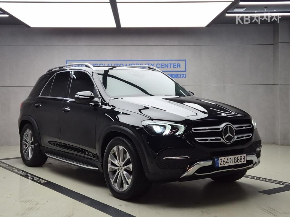 Mercedes-Benz GLE-Class — фото 1