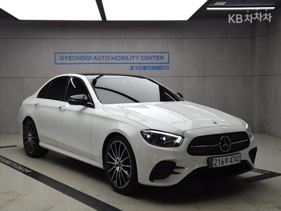 Mercedes-Benz E-Class AMG Line — фото 1