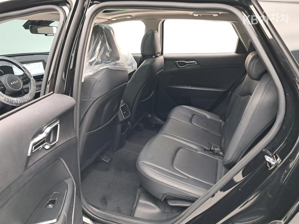 Kia Sportage — miniaturë 12