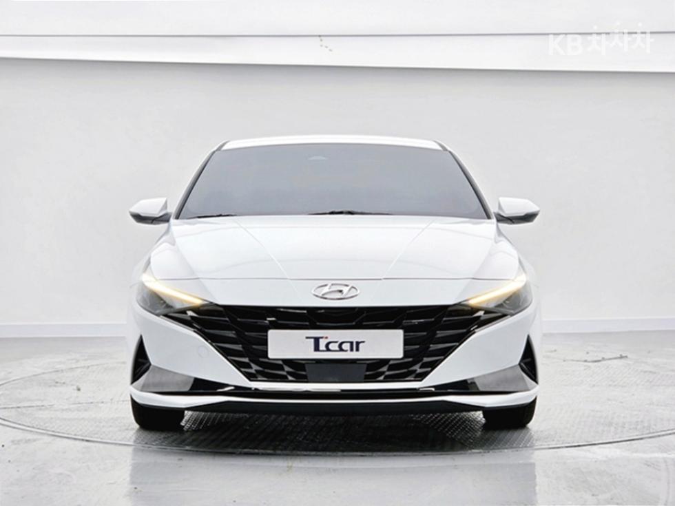 Hyundai Avante Smart — фото 3