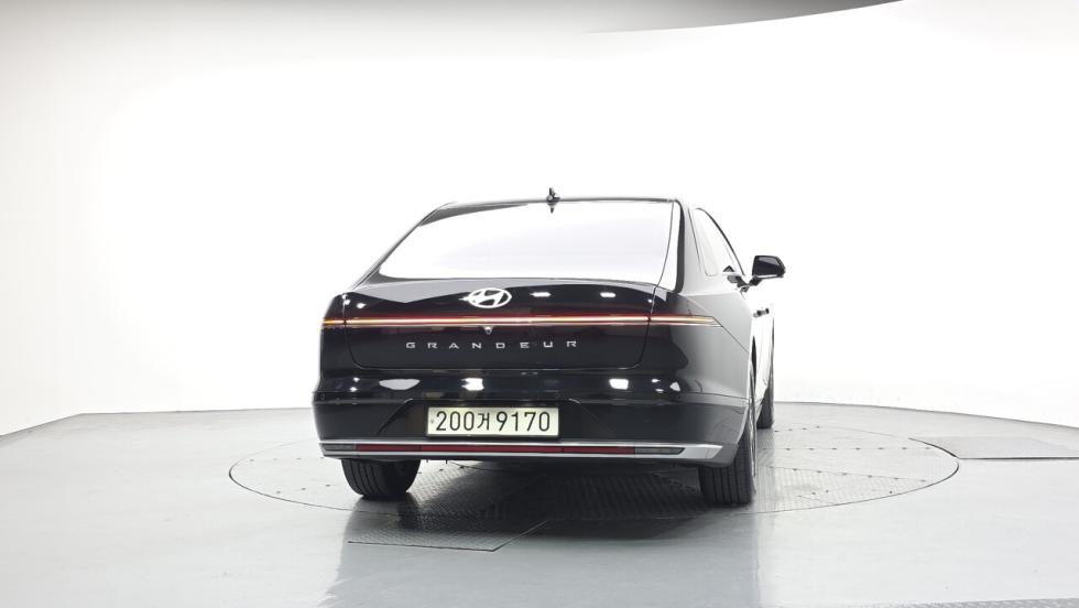 Hyundai Grandeur Premium — фото 4