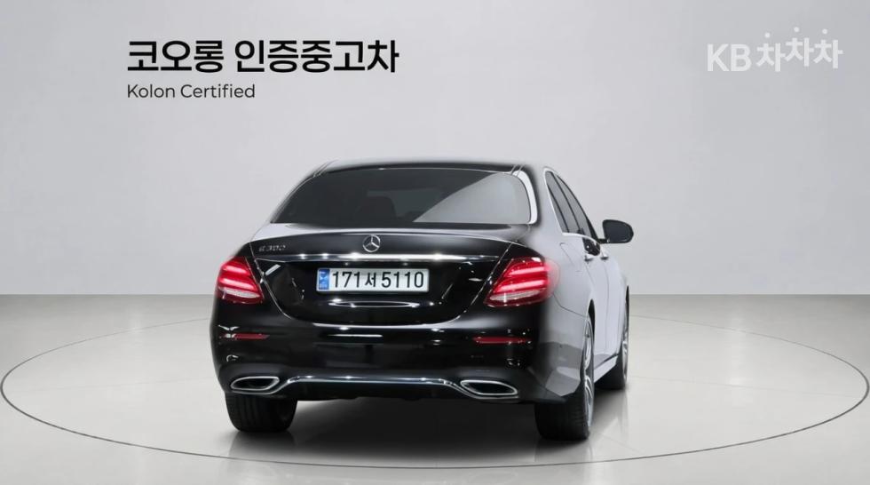 Mercedes-Benz E-Class AMG Line — фото 4