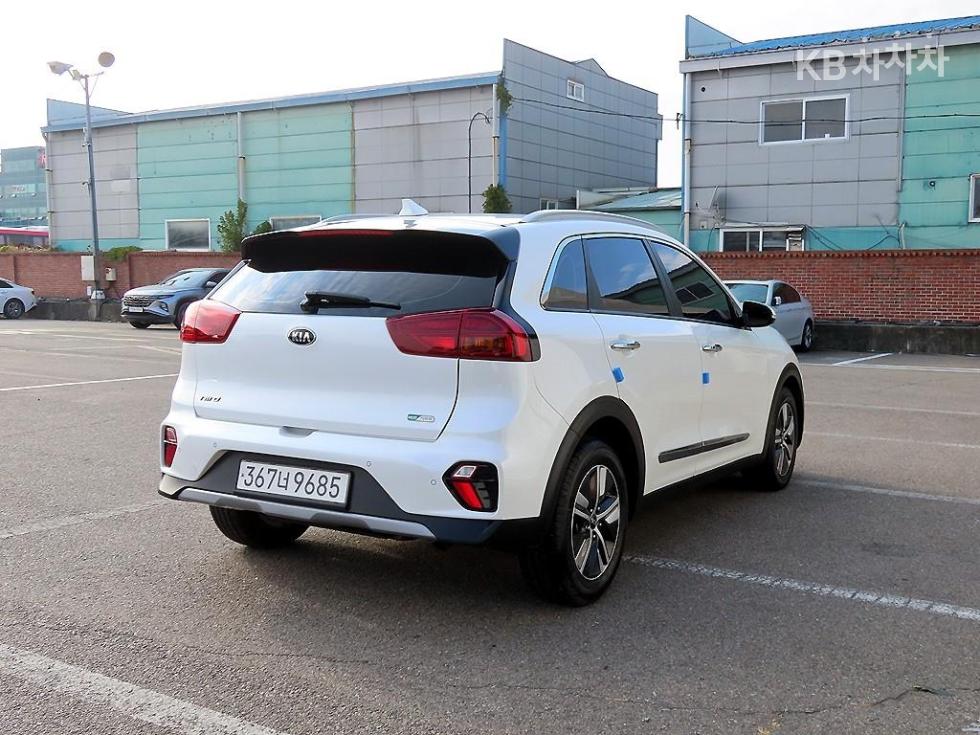 Kia PRESTIGE — фото 4