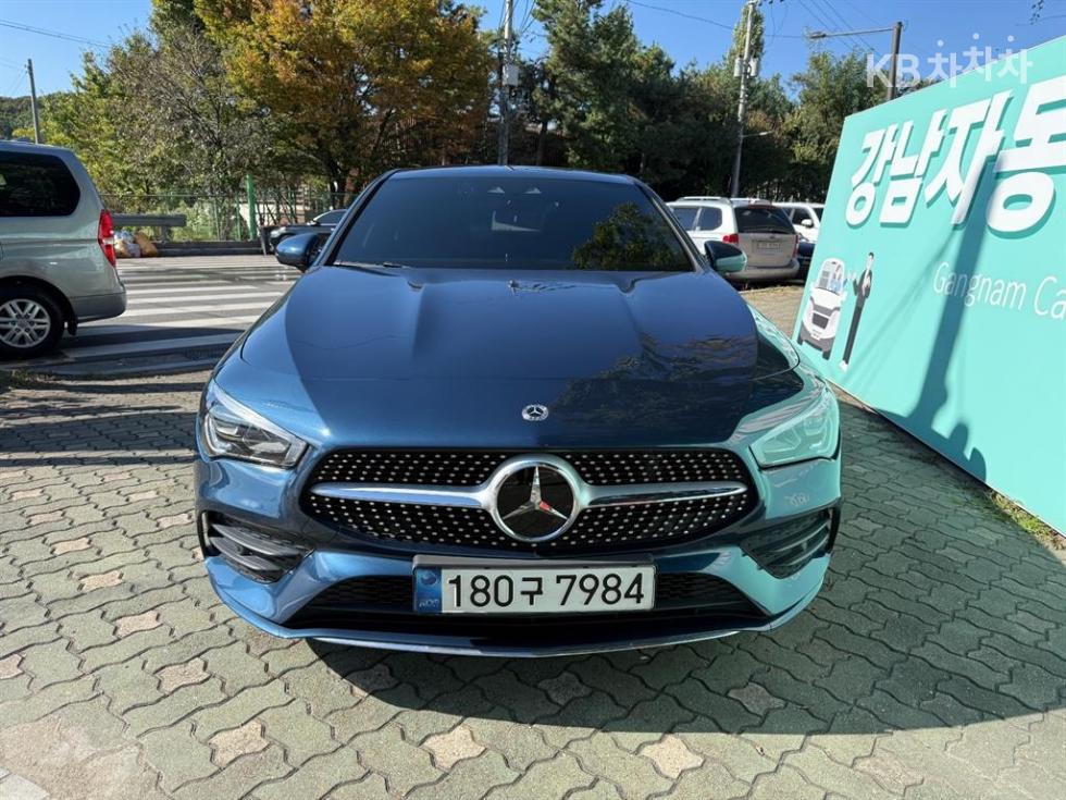 Mercedes-Benz CLA-Class — фото 1