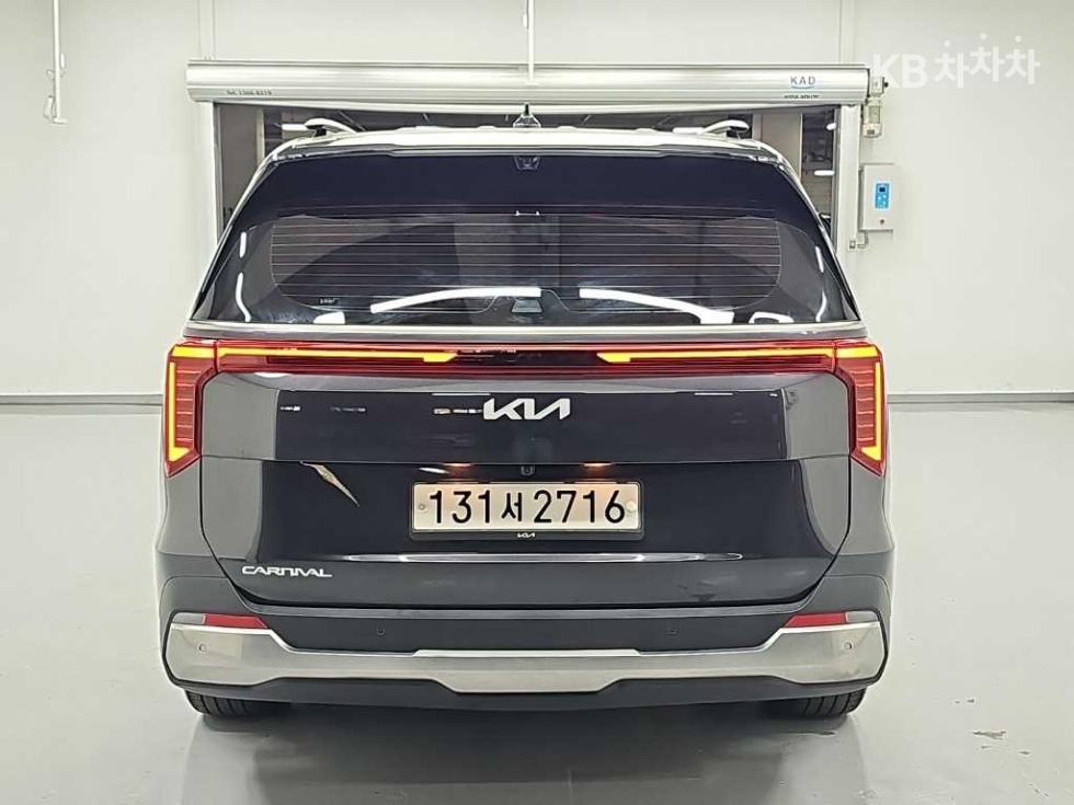 Kia Carnival GRAVITY — фото 3