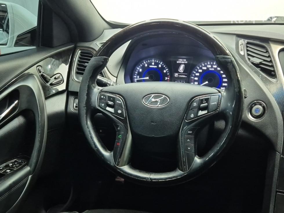 Hyundai Grandeur — miniaturë 9
