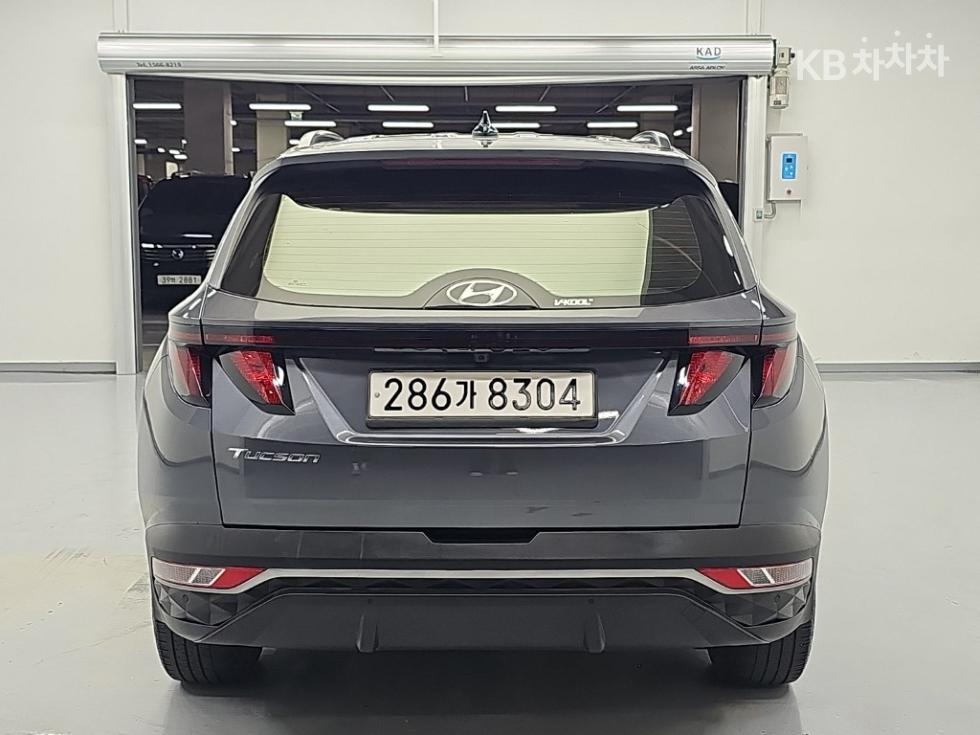 Hyundai Premium — фото 3