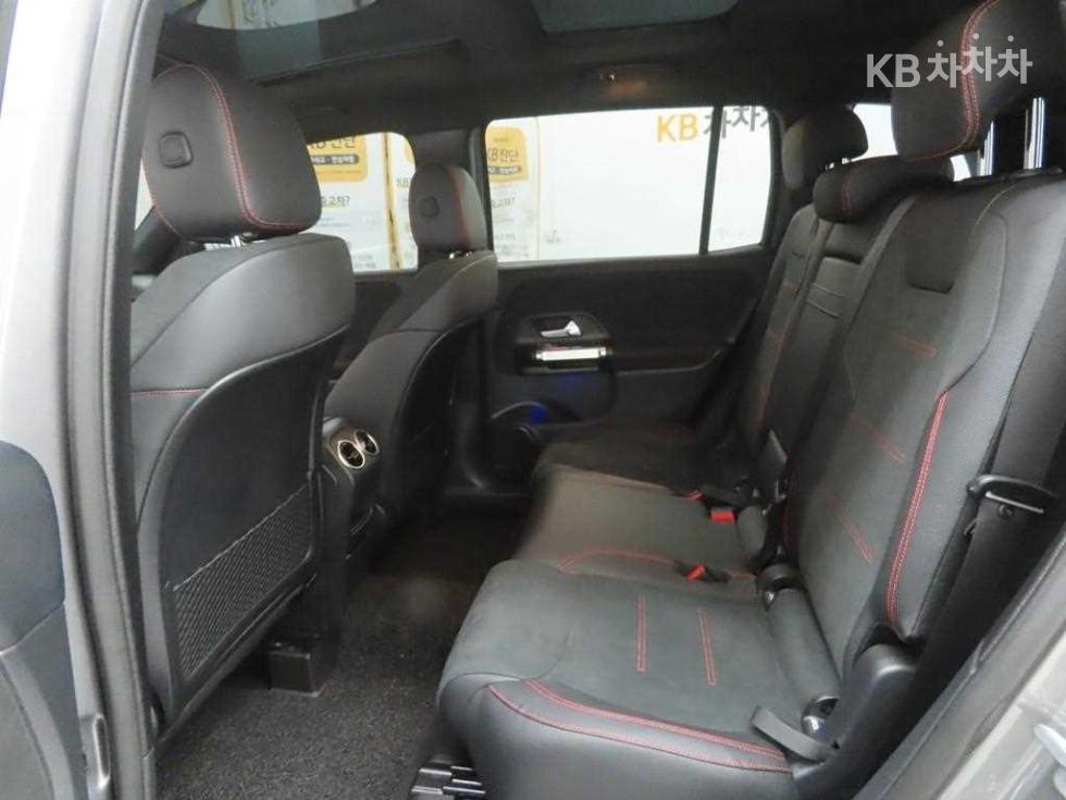 Mercedes-Benz GLB — miniaturë 6