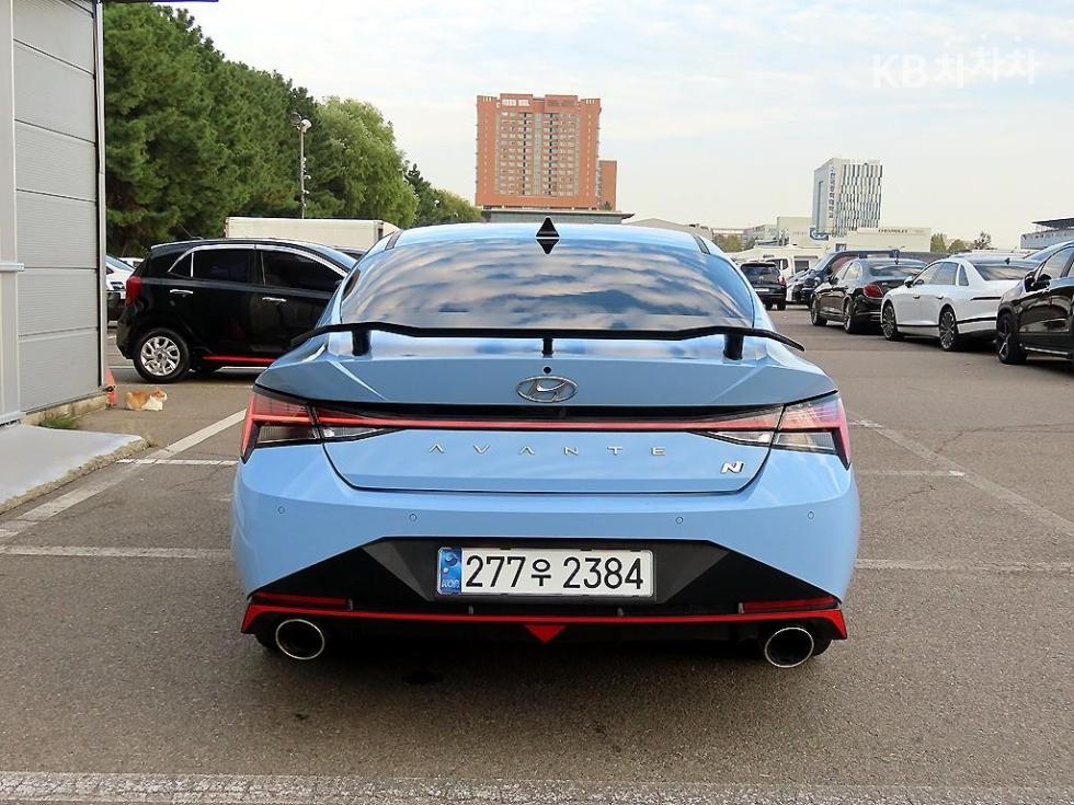Hyundai Avante BASE MODEL — фото 3