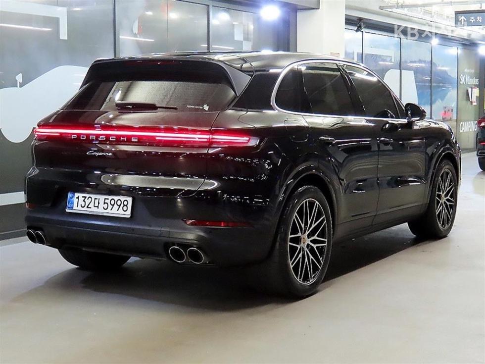 Porsche Cayenne — miniaturë 4