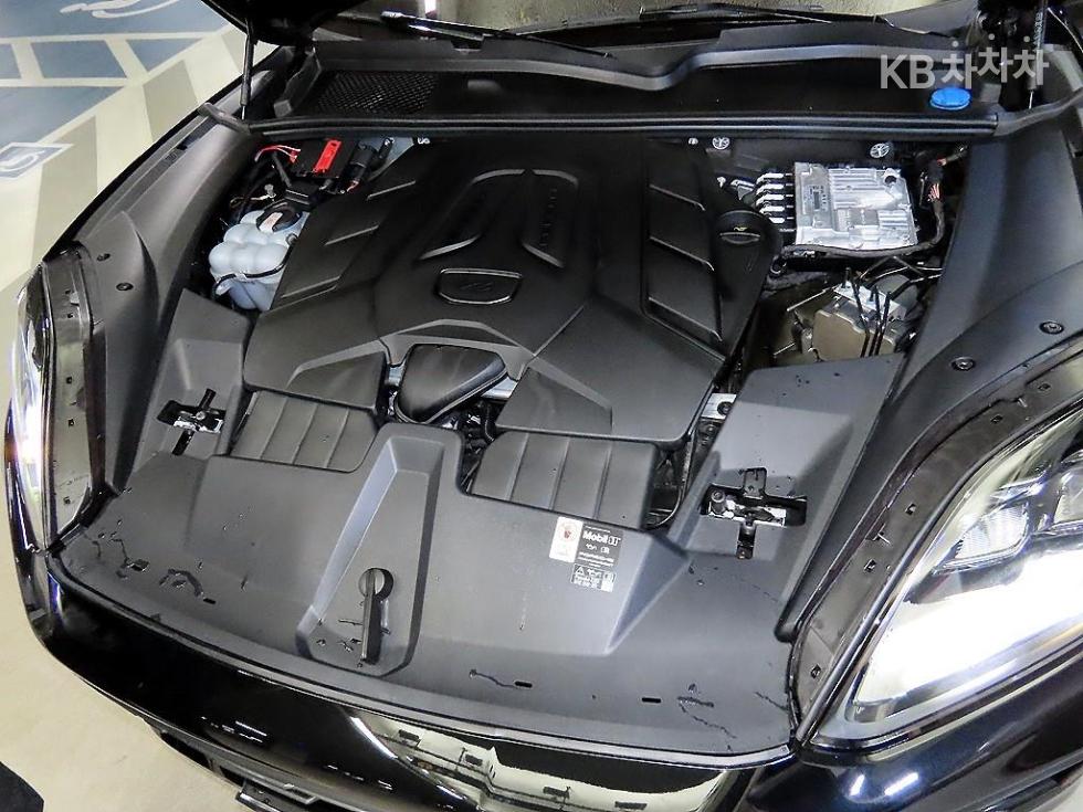 Porsche Cayenne — miniaturë 19