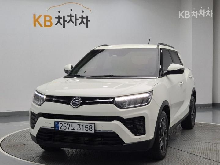 SsangYong Tivoli 1.5 Gasoline 2WD — foto 1