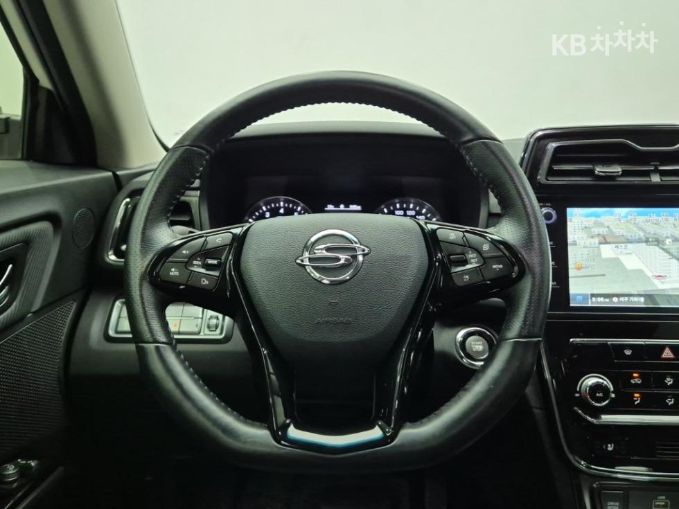 SsangYong Tivoli — miniaturë 9