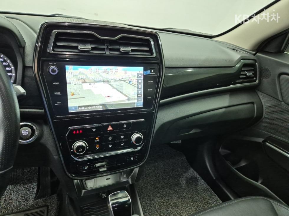 SsangYong Tivoli — miniaturë 10