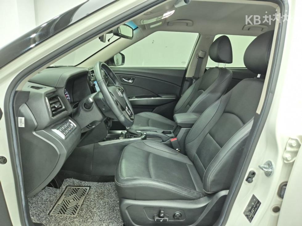 SsangYong Tivoli — miniaturë 11