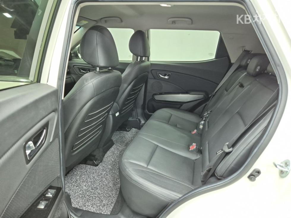 SsangYong Tivoli — miniaturë 12