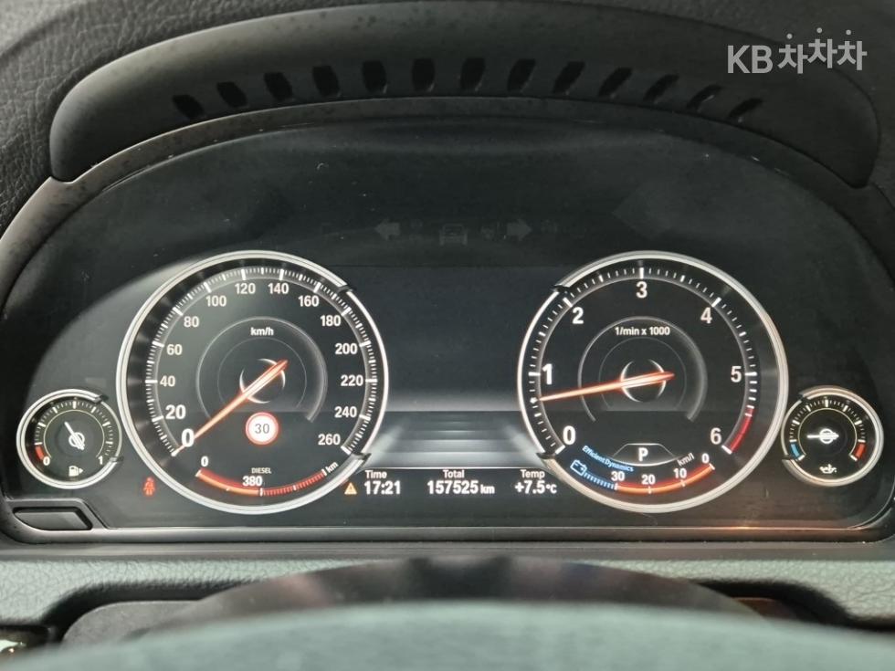 BMW 5er — miniaturë 6