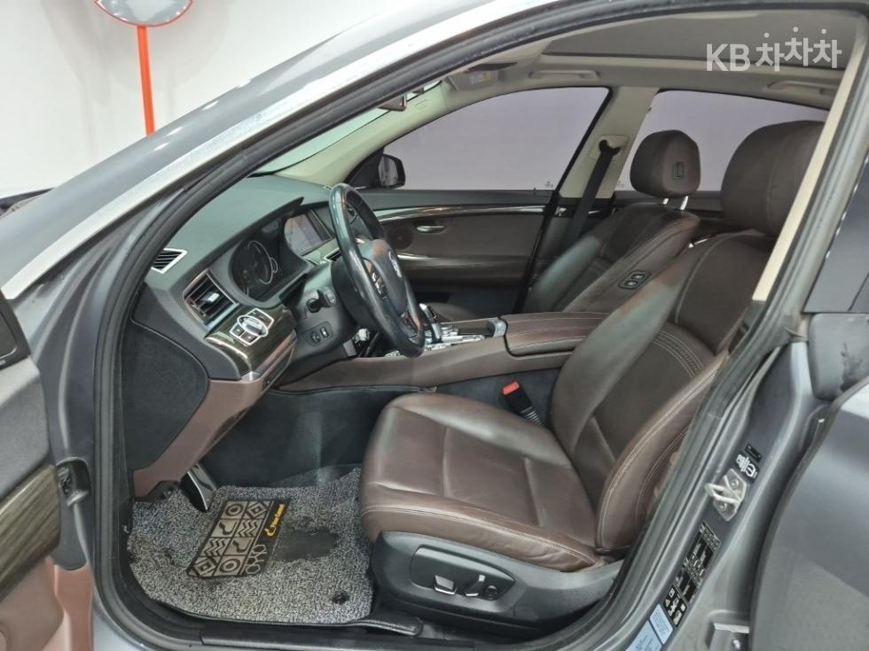 BMW 5er — miniaturë 11