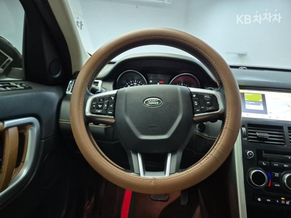 Land Rover Discovery Sport — miniaturë 9