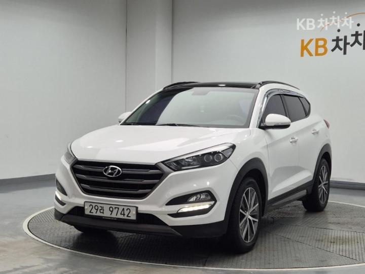 Hyundai Tucson Diesel 1.7 2WD — foto 1