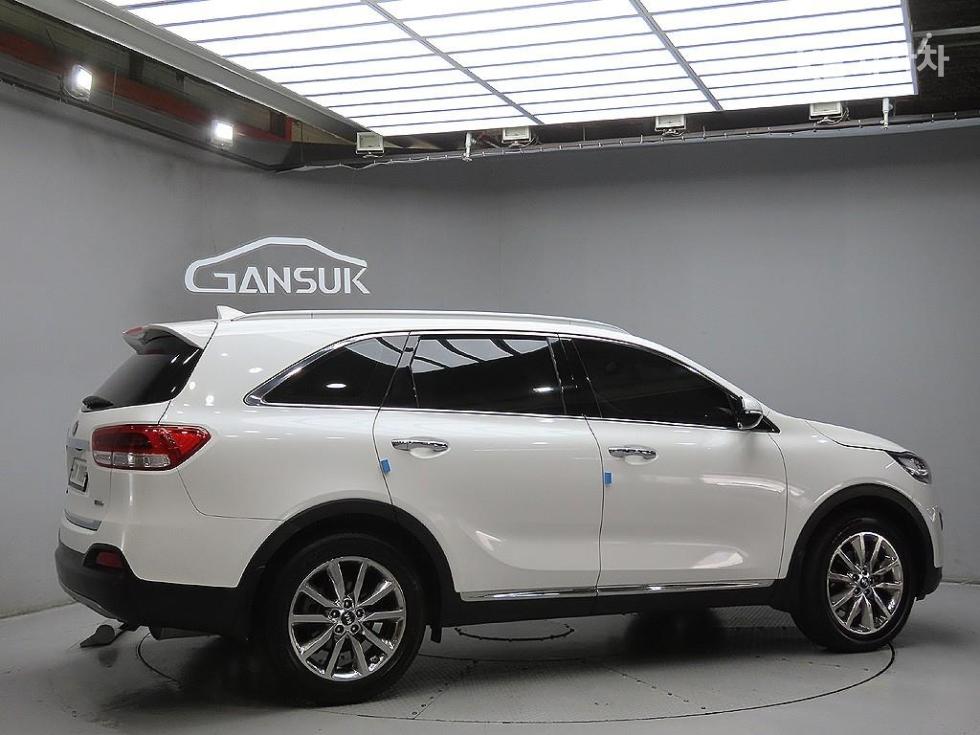 Kia Sorento — miniaturë 4