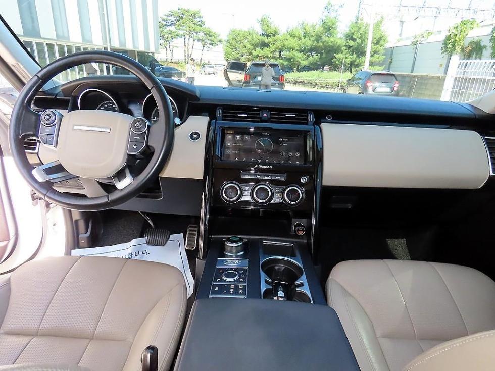 Land Rover Discovery — miniaturë 7