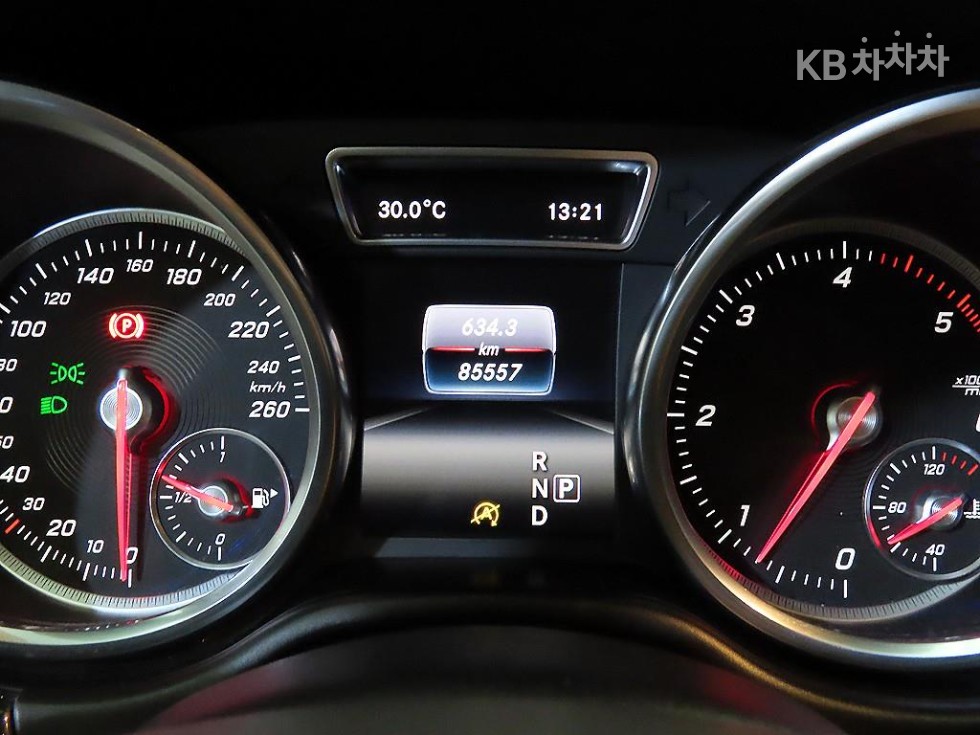 Mercedes-Benz GLE — miniaturë 9