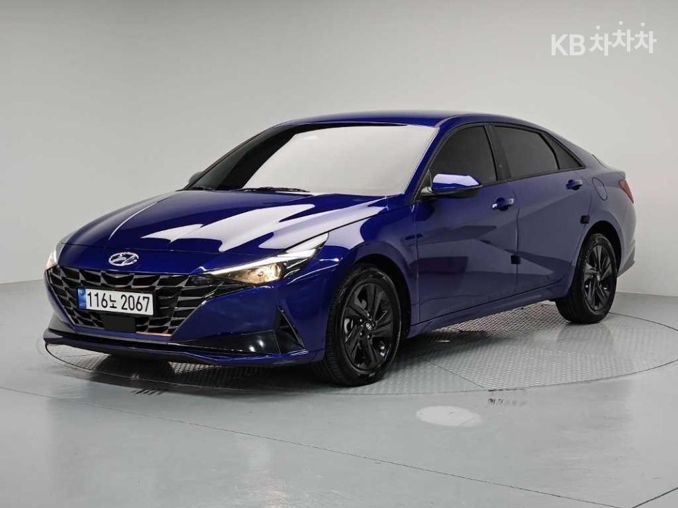Hyundai Avante — фото 1