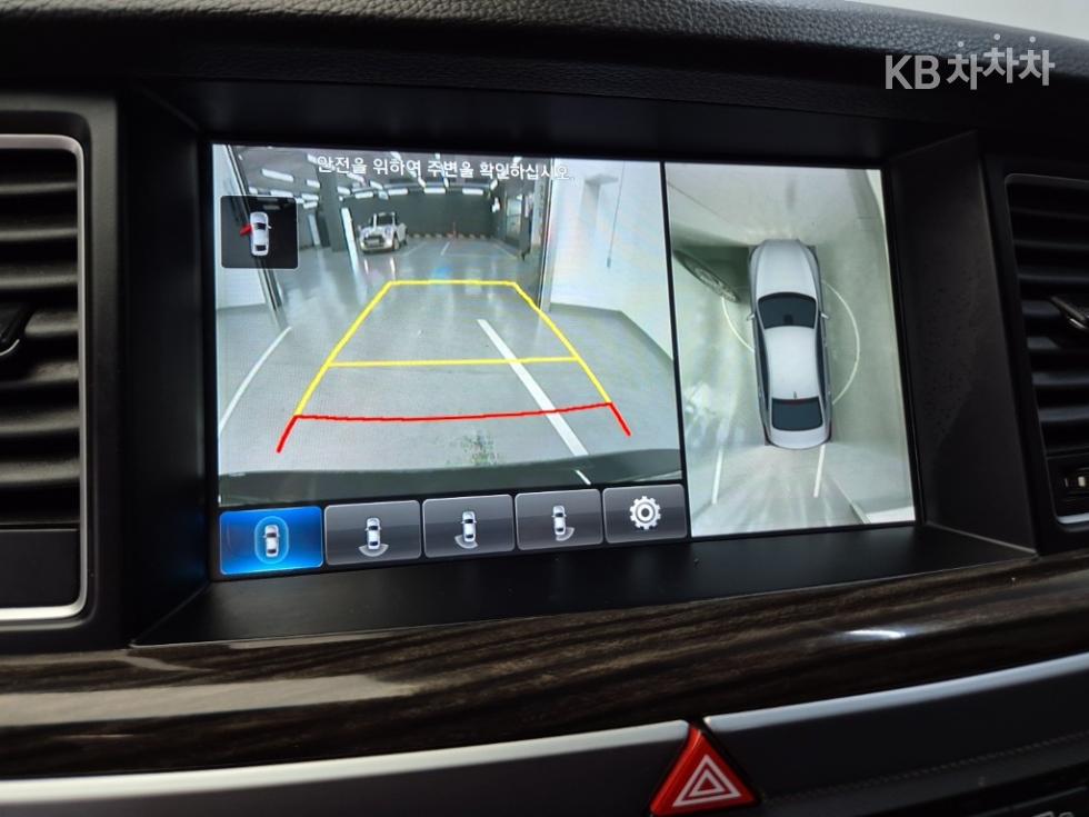 Genesis G80 — miniaturë 15