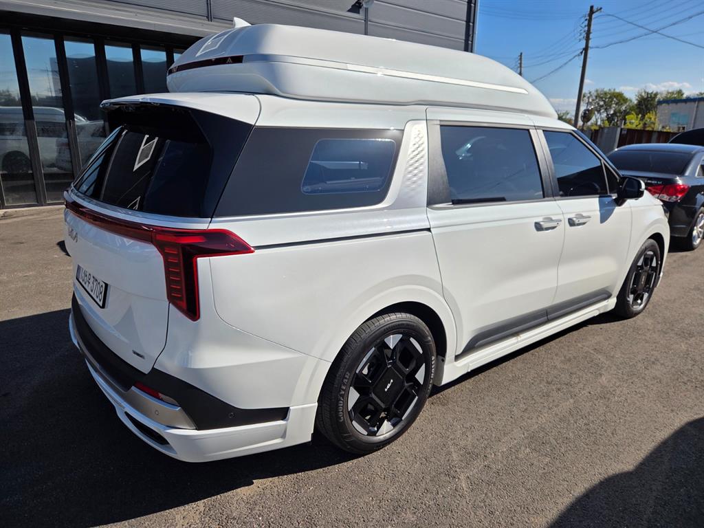 Kia Carnival SIGNATURE — фото 2