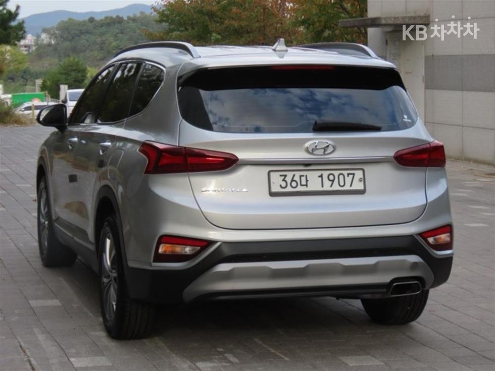 Hyundai Santa Fe EXCLUSIVE — фото 4