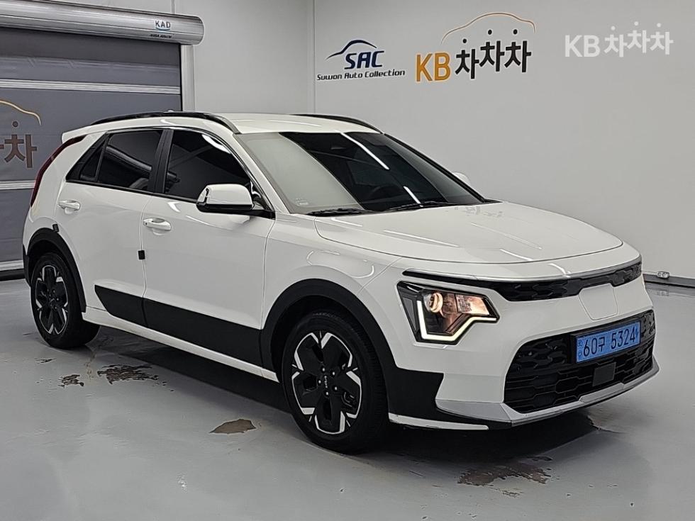 Kia BASE MODEL — фото 4